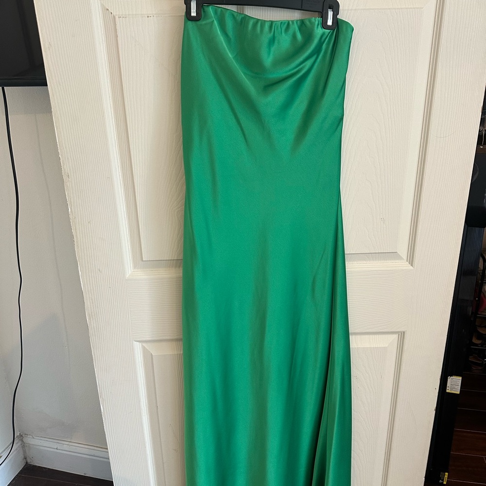 Elegant Green Women's Skirt